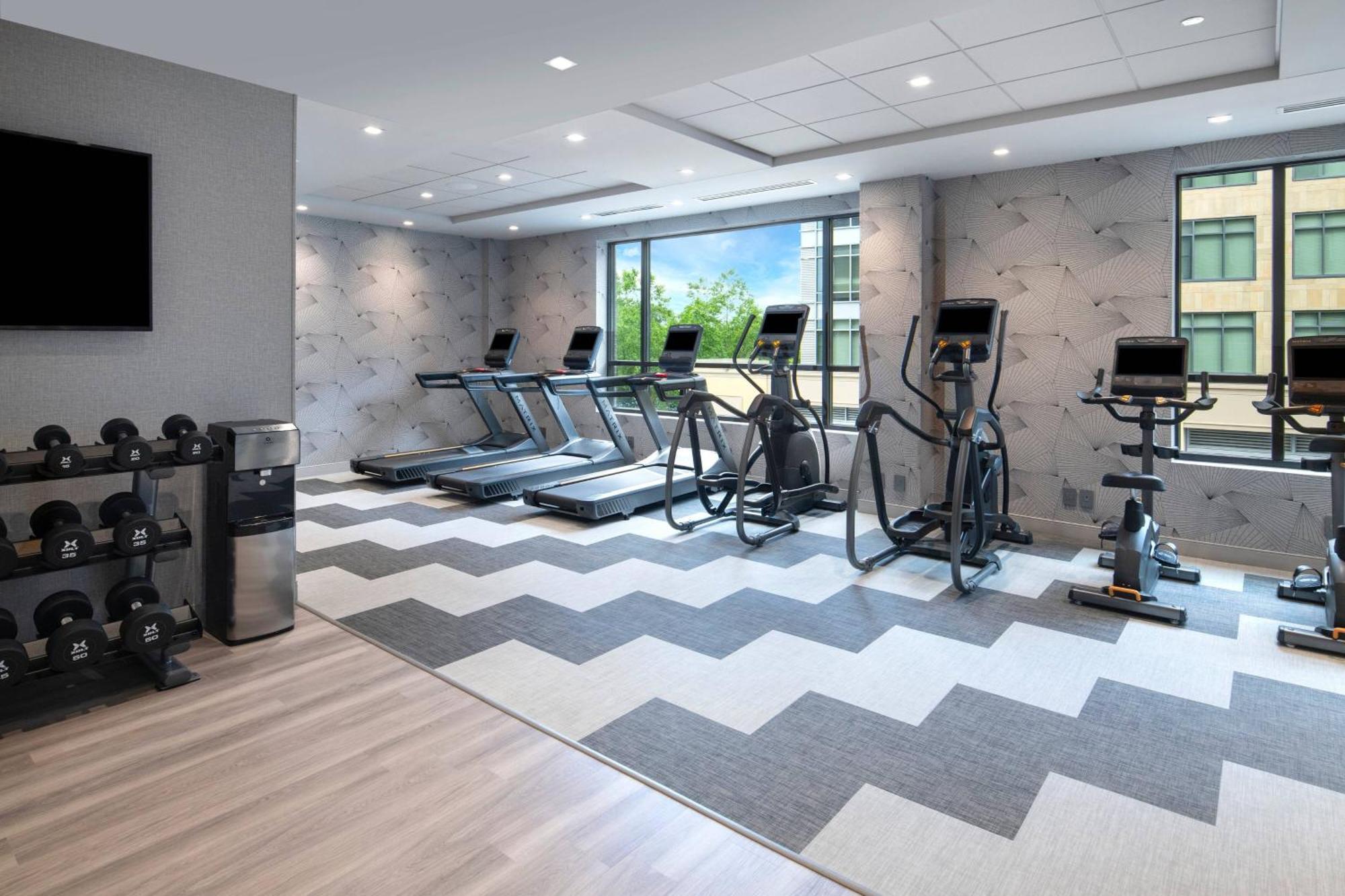 Towneplace Suites By Marriott Boston Medford Exterior foto