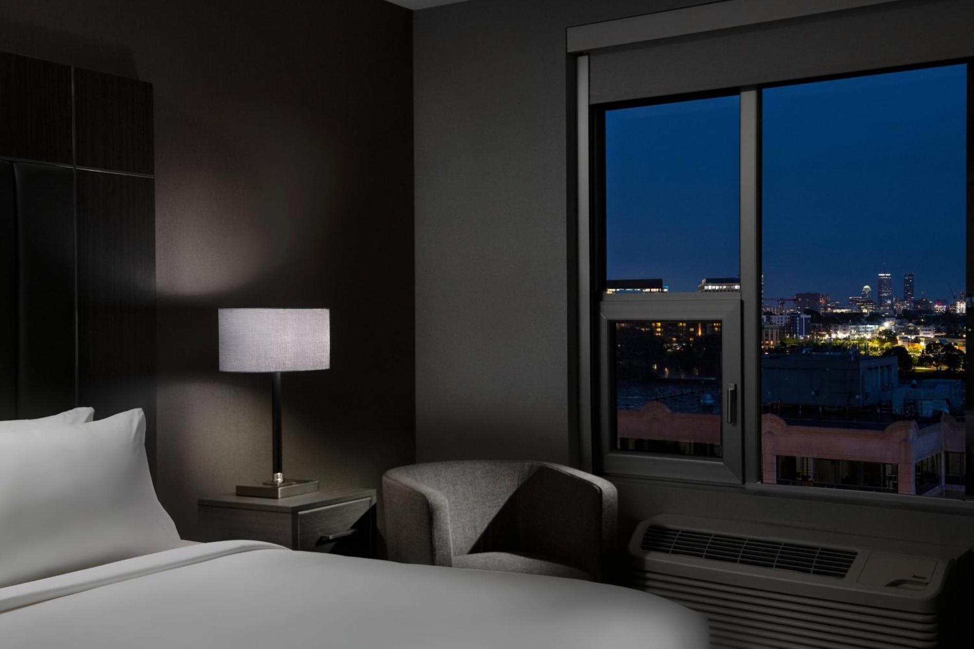 Towneplace Suites By Marriott Boston Medford Exterior foto